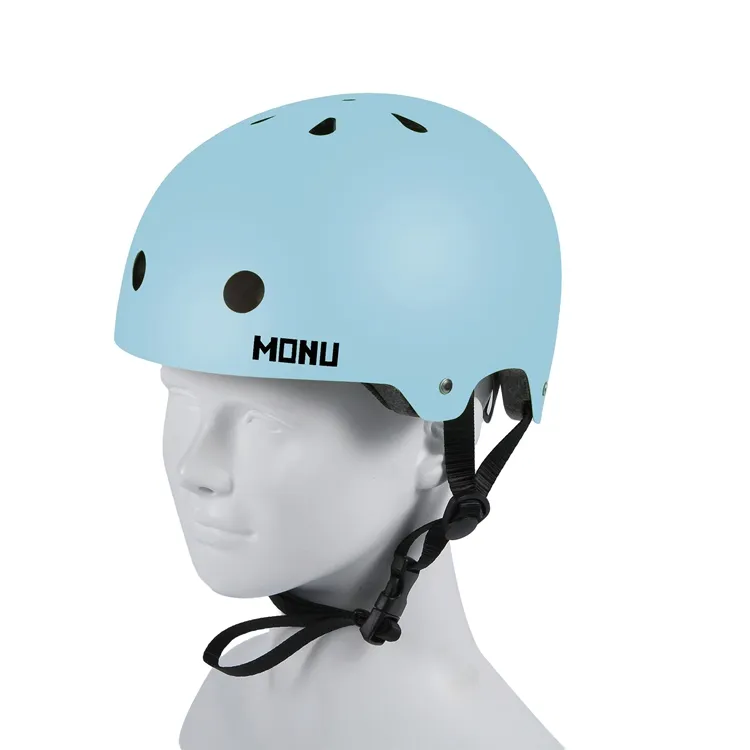 MONU Factory vende all'ingrosso casco da pattinaggio per Skateboard sportivo di sicurezza certificato CE e CPSC