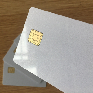 Venta al por mayor JCOP JAVA Dual interfaz de tarjetas inteligentes P71 chip 150K RFID de inyección de tinta tarjeta en blanco EMV contacto tarjeta IC con banda magnética - Product Image 2