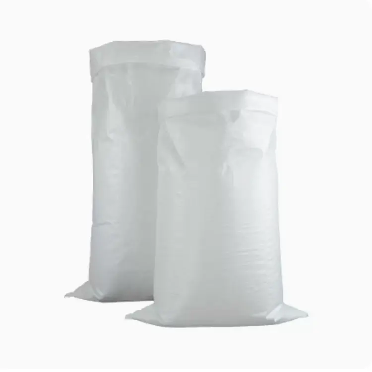 L'usine chinoise produit d'excellents sacs tissés en plastique PP blanc pour pois chiches