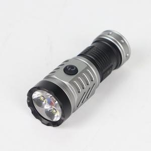 ไฟฉาย LED ชาร์จไฟได้แบตเตอรี่ Li-ion อะลูมิเนียมกำลังสูง800ลูเมน EN62471 ROHS bsci ไฟฉายพลังงานสูง - Product Image 1