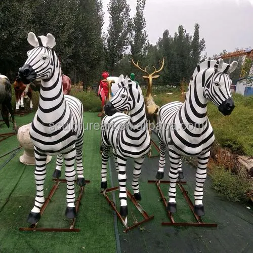 Outdoor Decoration Customized Statue Running Horse Sculpture Fiberglass Animal Horse Statue for Sale