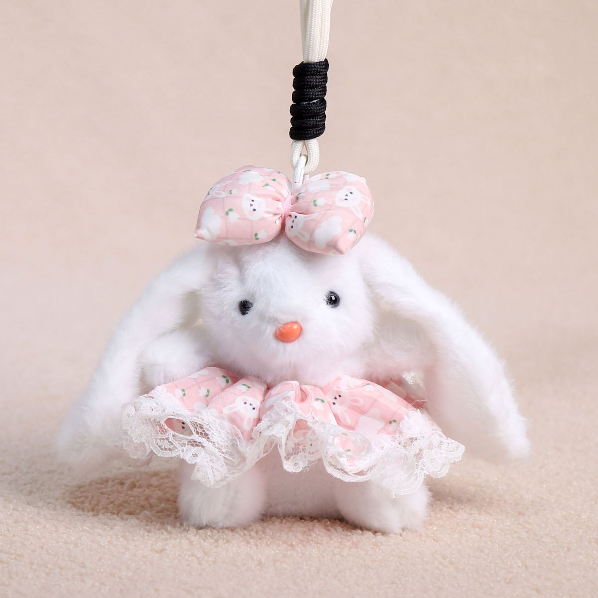 Flower skirt rabbit white-14cm 60g