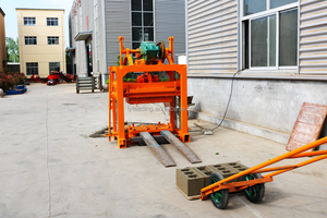 Máquina de fabricación de bloques usada - Product Image 5