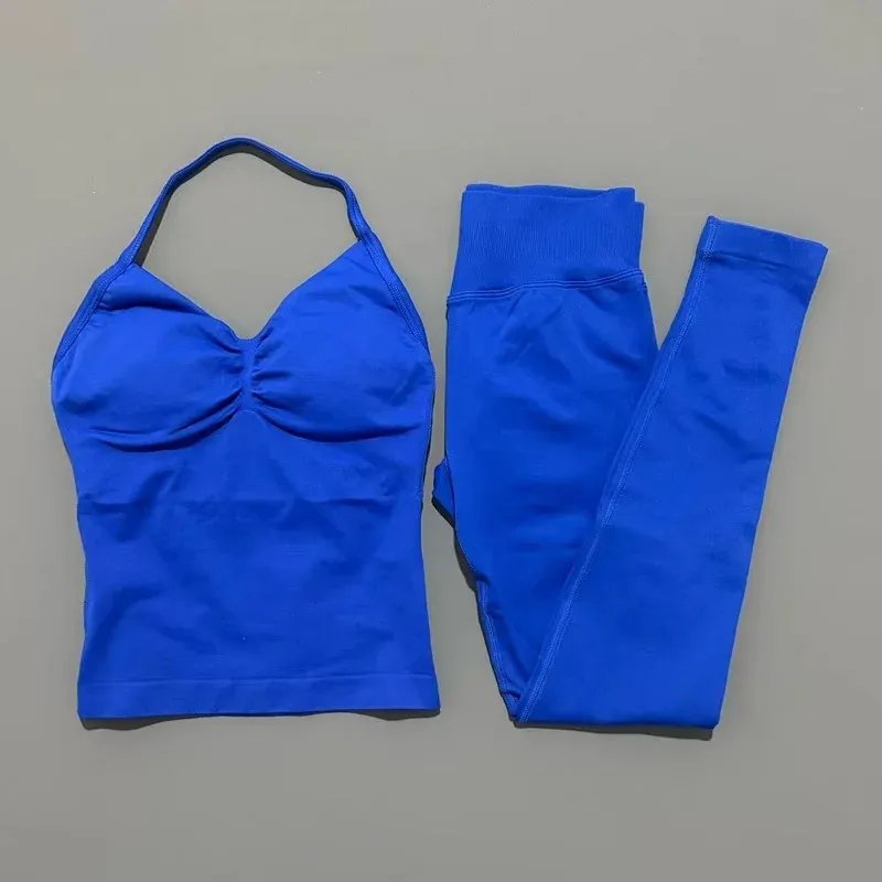 Bleu profond