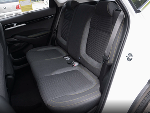 2025 Beliebteste SUV Kia Seltos 2026 Neuwagen Kia Benzin USV 2025 Kia Seltos 1.5L Deluxe Edition Günstige Auto Lager zum Verkauf - Product Image 6