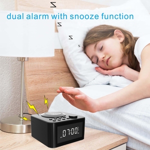 Home Multifunktion aler drahtloser Bluetooth-Lautsprecher FM-Radio Telefon Ladegerät Wecker LED-Anzeige Audio Player Speicher karte Unterstützung - Product Image 4