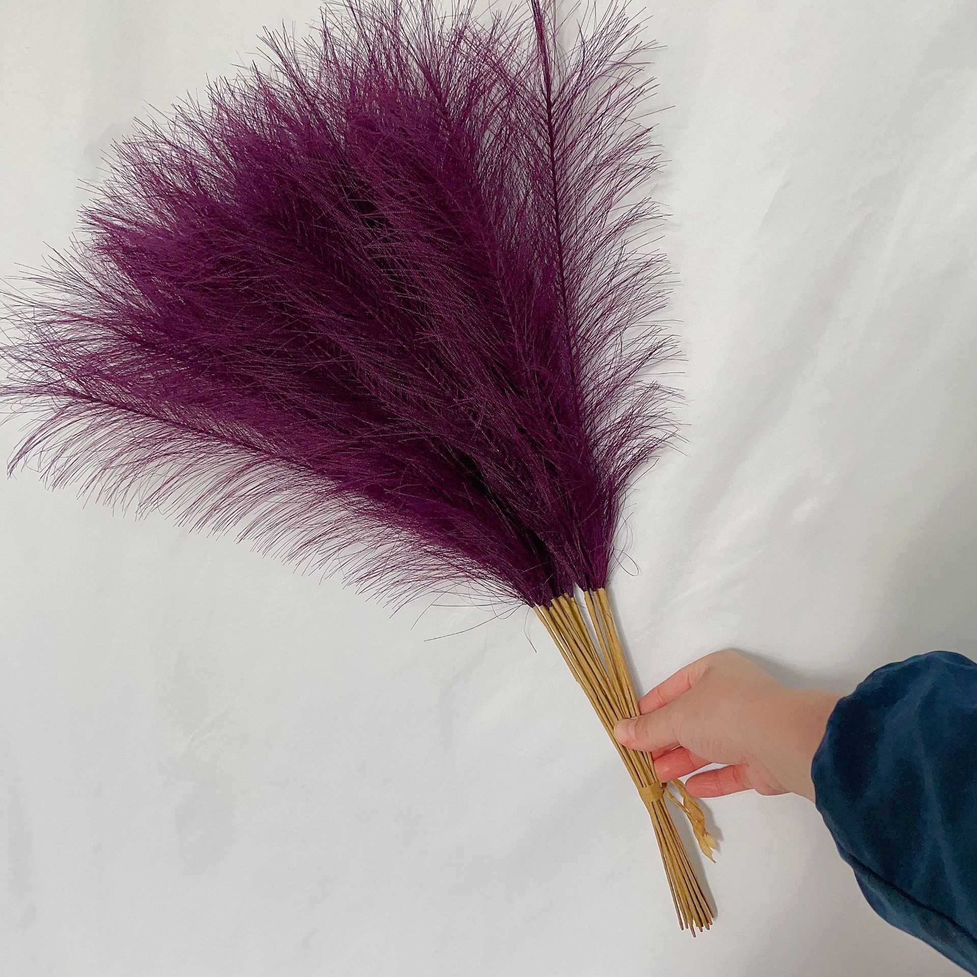 morado oscuro