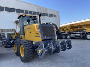Cezayir'de <span class=keywords><strong>2025</strong></span> yeni Xuzhou fabrika 180HP motorlu greyder GR180 Cummin Motor yol makineleri