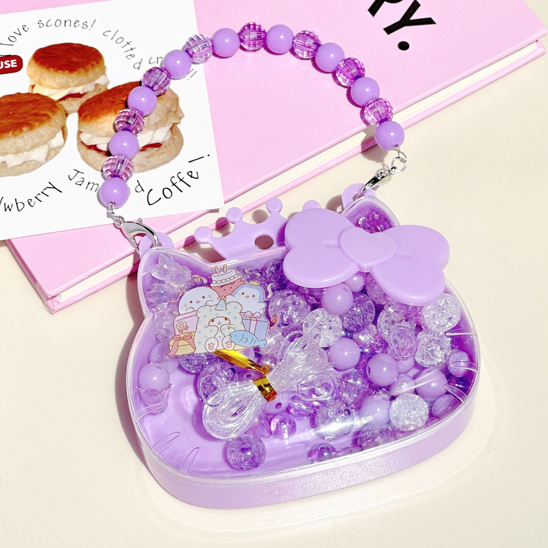 gatito morado
