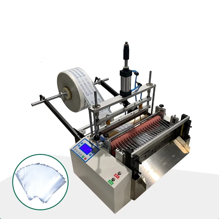 Mesin pemotong segel tas kecil PVC PE otomatis 100-600MM T-shirt tas pembuatan untuk memotong kertas cetak Web