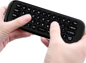 ミニM8ワイヤレス2.4G充電式RFリモコンAndroid TVボックスプラスチックキーボード固定コードと音声機能付き - Product Image 5
