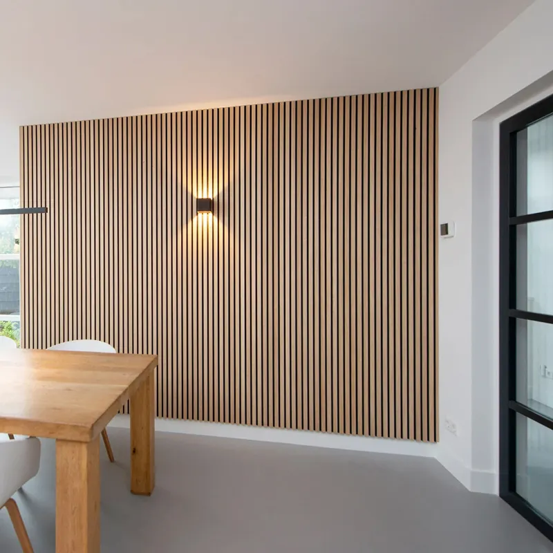 ध्वनिक दीवार पैनलों कारखाने Slatted लकड़ी की दीवार पैनल Akupanel लिबास ध्वनिक हवा का झोंका पैनल लकड़ी