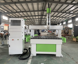 Automatisches Be-und Entladen der CNC-Holz bearbeitungs maschine - Product Image 6