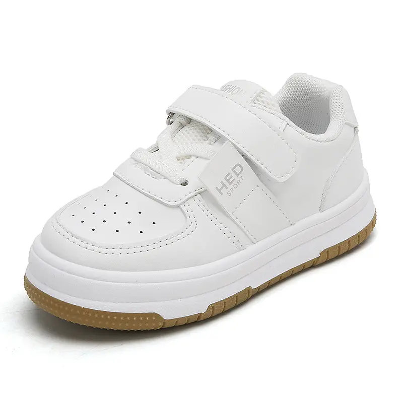 Children's white shoes spring autumn 2023 girls' sports shoes non-slip lightweight boys' sneakers soft sole baby casual shoes