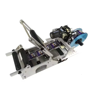 Macchina per la codifica e l'etichettatura di bottiglie rotonde semiautomatiche MT50 etichettatrice manuale per piccole bottiglie di vetro - Product Image 6