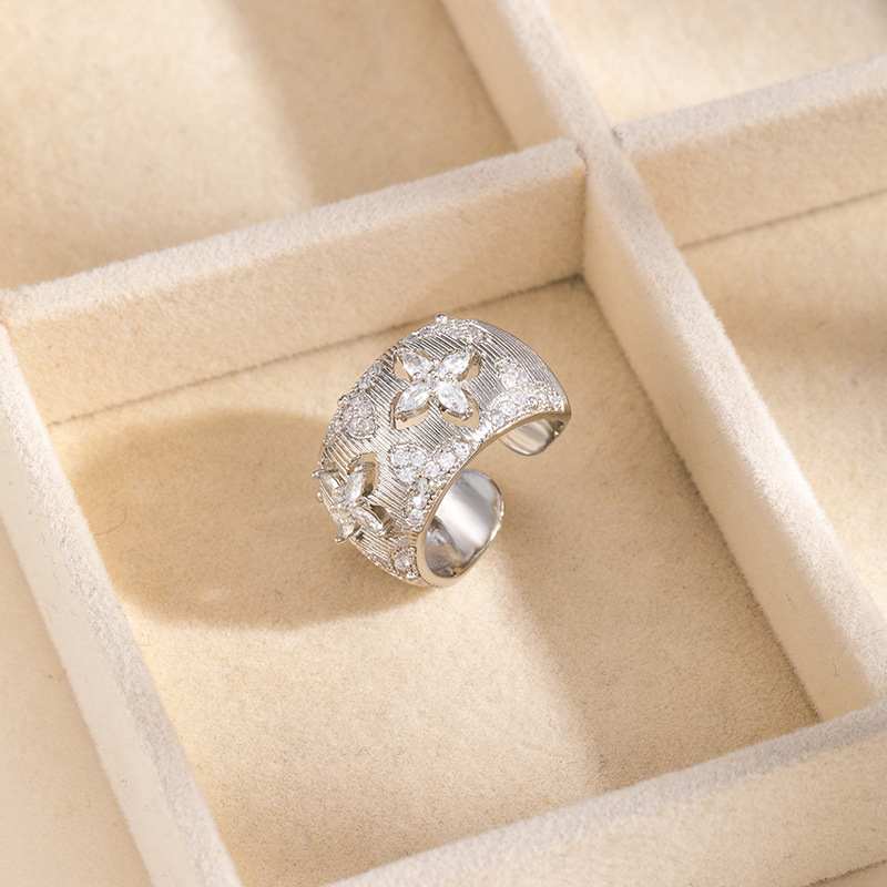 silver ring