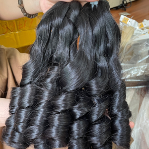 วิกผมต่อ Bourcy แบบหรูหรา SDD สีดำเข้ม-เสน่ห์หยิกเด้งกับผิวมันเรียบเนียน - Product Image 1