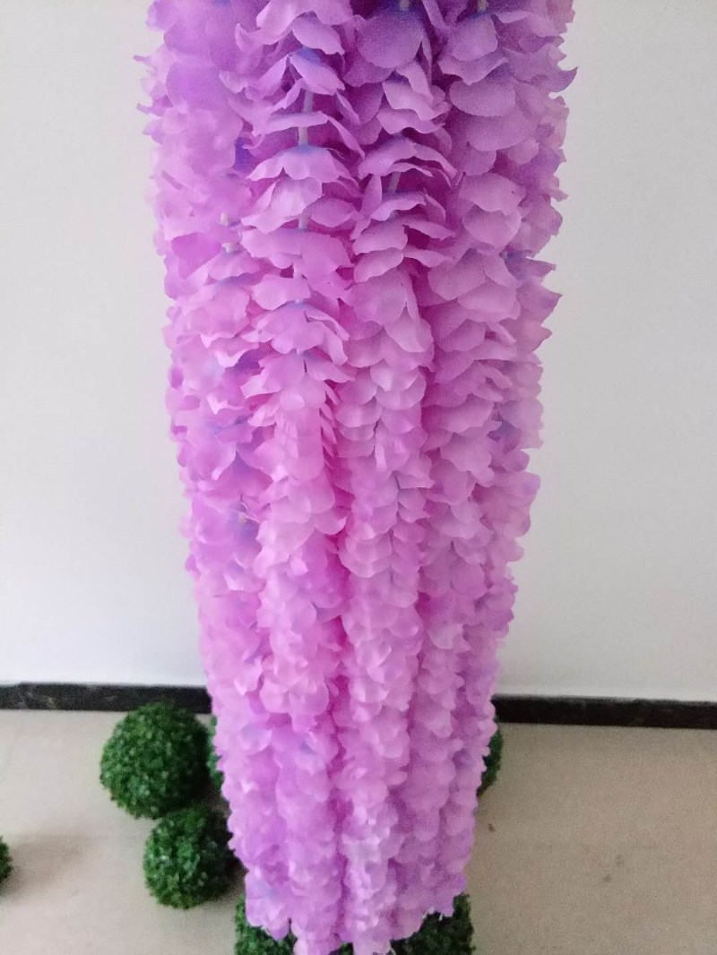 สีม่วงอ่อน