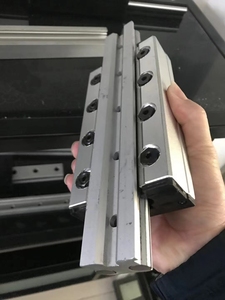 China Factory Dual-<strong>axis</strong> Roller Type <strong>Linear</strong> Sliding Guide <strong>Rail</strong> SGR20 SGR20N 400mm Length with <strong>3</strong> Wheels Carriage - Product Image 6