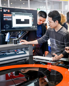 800 mm/s Ausrüstung Automatischer Vinyls chneide <span class=keywords><strong>plotter</strong></span> PPF-Films oftware Vinyls chneide maschine - Product Image 2