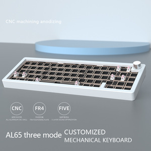 Personalizado portátil Mini 60% mecánico RGB retroiluminado Gaming Keyboard Hot Swap USB Switch personalizado de aluminio inalámbrico Bluetooth ordenador - Product Image 6