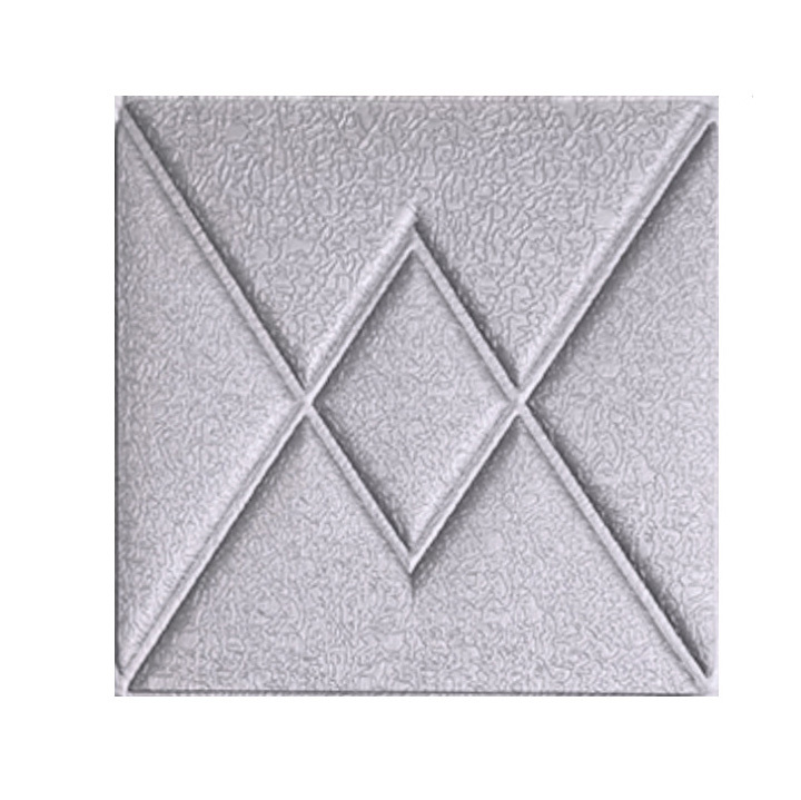 Gris plata en forma de diamante - 3535 cm