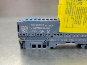 Neue und originale Plc 6 ES71366DB000CA0 PROFIsafe-Einheit W6ES71936BP000BA0 Basiseinheit 3 B50 SPS-Programmier steuerung - Product Image 4