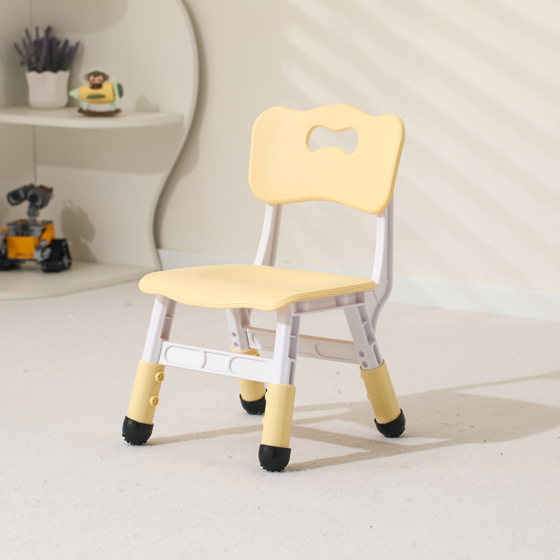 Chaise simple jaune