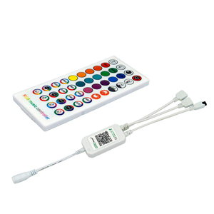 Xu hướng mới 24 phím không dây Micro 12V <span class=keywords><strong>RF</strong></span> âm thanh màu xanh răng KTV <span class=keywords><strong>RGB</strong></span> âm nhạc phản ứng <span class=keywords><strong>LED</strong></span> tường ánh sáng dimmer điều khiển âm nhạc màu xanh răng - Product Image 2