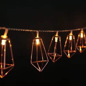 Eisen LED Lampe <span class=keywords><strong>String</strong></span> Warmweiß IP65 Bewertet für Outdoor-Festivals Partys Dekorationen USB Batterie betriebenes Wasser tropfen Design