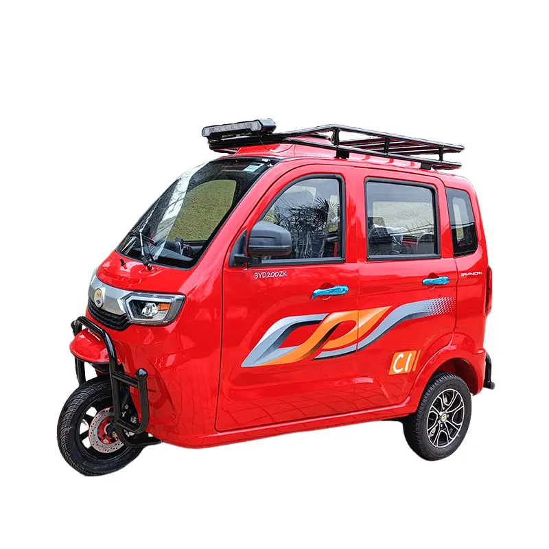 Venda quente popular China feita para o passageiro Bajaj Tuk Tuk gasolina triciclo