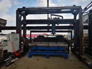 New Hongfa Gia Súc Sừng Cừu Giống Holstein Friesian Gia Súc Màu Đen Và Trắng Slat Máy Làm Từ Trung Quốc Cho Bán - Product Image 6