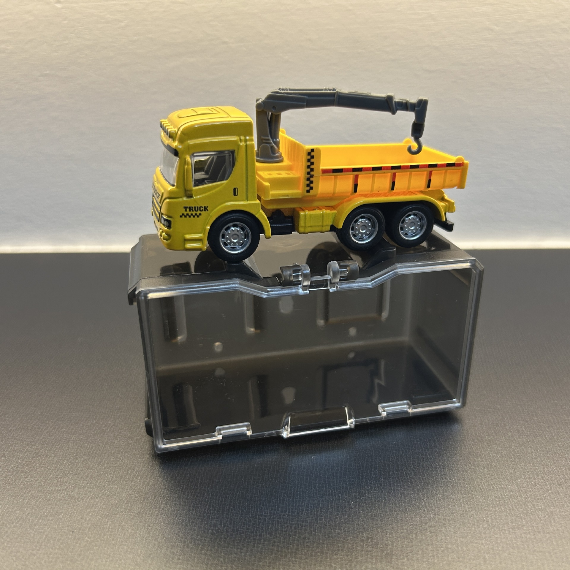 Engineering-series truck crane-single unit with display box