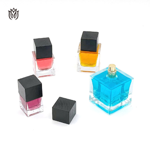 <strong>18ml</strong> 30ml 50ml 100ml Flat Glass Fragrance <strong>Perfume</strong> Bottles Wooden Cap 15mm Square 5ml Cork 15ml Atomizer Packaging Diffuser - Product Image 6