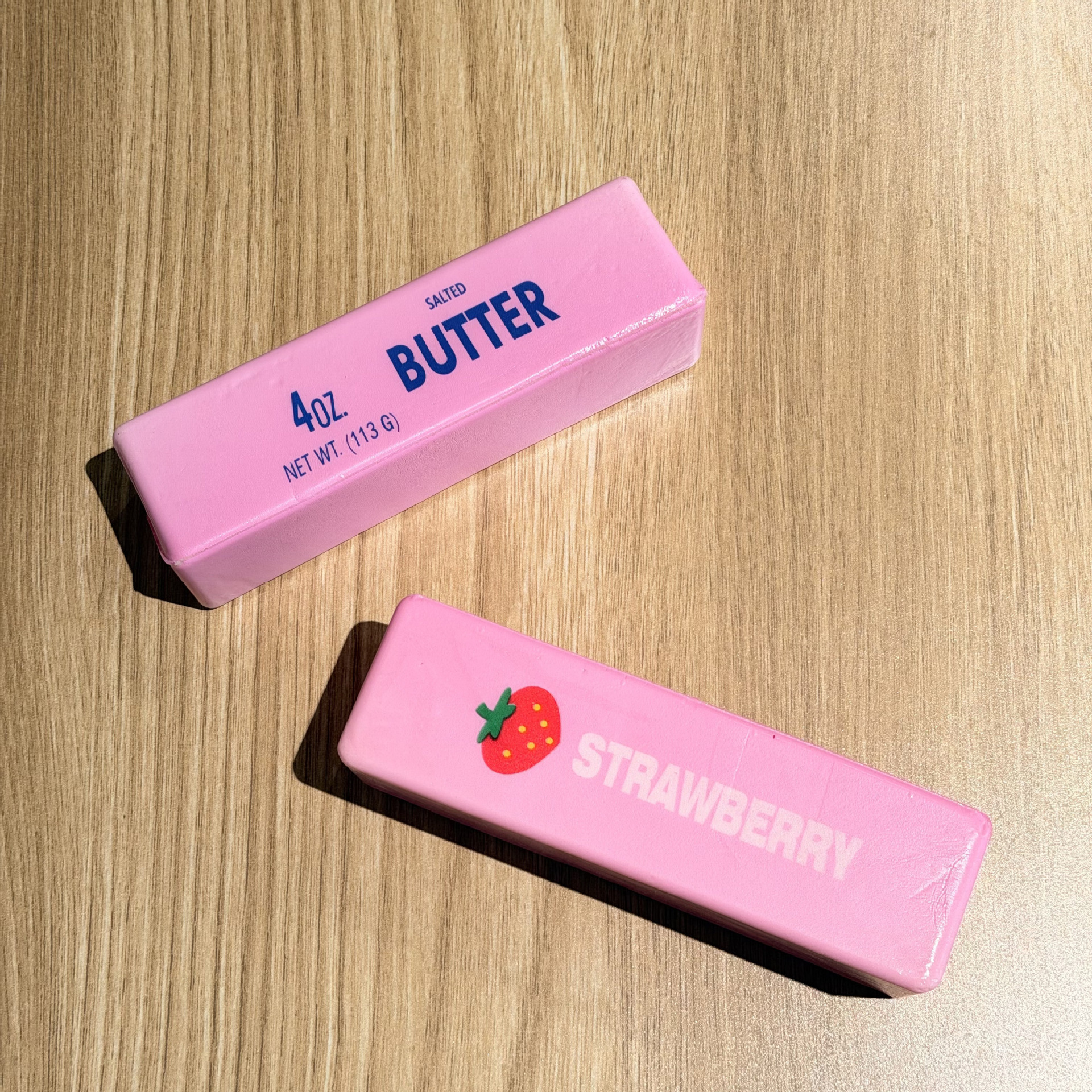 Small 14cm pink butter stick squeezer (color random)