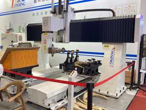 Máquina de centro de mecanizado CNC de cinco ejes con sistema de control OSAI