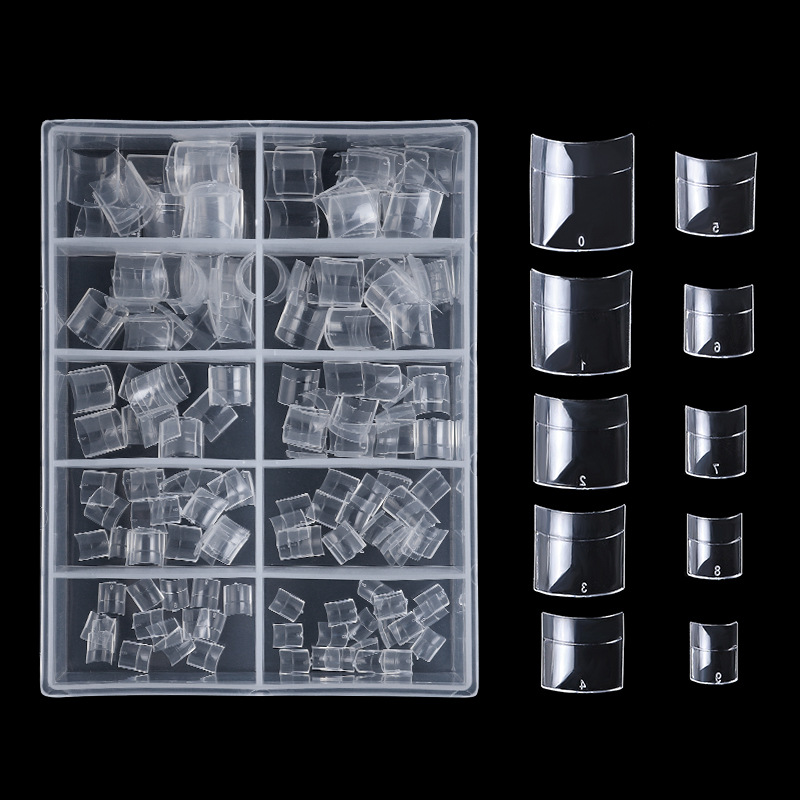 200 pièces transparentes