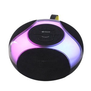 便携式IPX6防水蓝牙扬声器，带RGB发光二极管照明调频收音机和电池电源 - Product Image 5