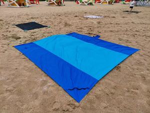 <strong>Beach</strong> Blanket Sand Proof Extra Large <strong>Beach</strong> <strong>Mat</strong> Big &amp; Compact Sand Free <strong>Mat</strong> Quick Drying with <strong>4</strong> Stakes &amp; <strong>4</strong> Corner Pockets - Product Image 3