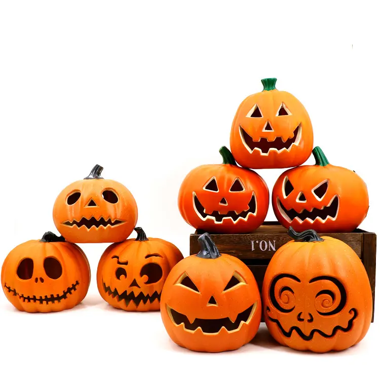 Vente en gros d'ornements en plastique Décorations d'Halloween Lumières Accessoires de fête Citrouille Cadeaux décoratifs Animatronics Citrouille d'Halloween lumineuse