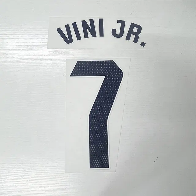 VINIJR jugador local personalizado de alta calidad. número y nombre para la nueva temporada de la Primera División de Fútbol Española