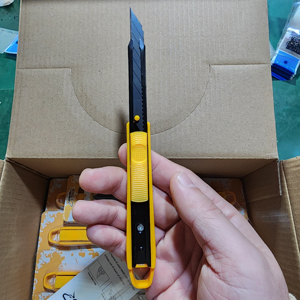 Benzersiz tasarım 30 derece 9mm mini otomatik kilit kesici maket bıçağı - Product Image 3