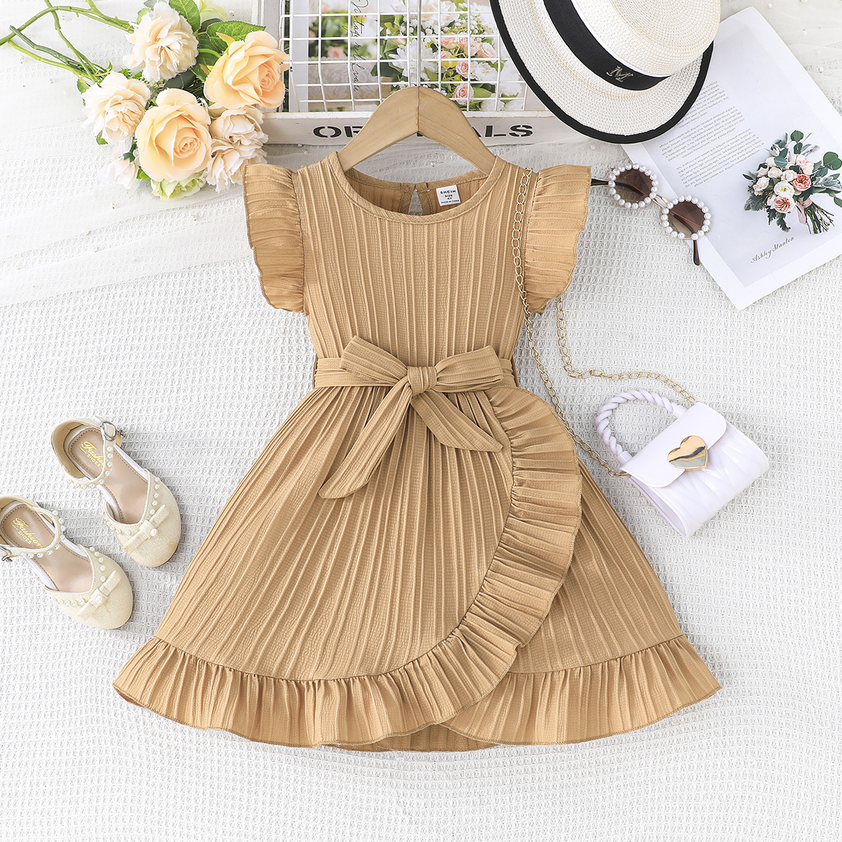 only one dress , color 06