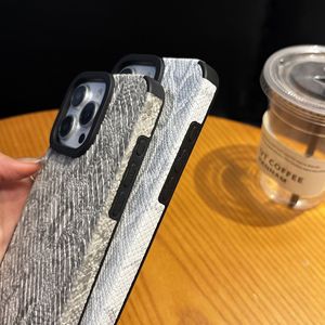 เคสโทรศัพท์แม่เหล็กกันกระแทก TPU แบบนิ่มลายงูงูงูสำหรับ iPhone 16 PRO MAX ฝาครอบกันกระแทก - Product Image 3