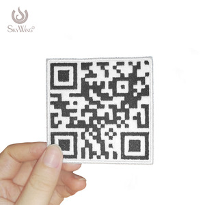 Parche bordado personalizado 2022, divertido código QR, accesorio para coser 3D para tela de fieltro personalizada, nuevo diseño, instrucciones de costura - Product Image 2