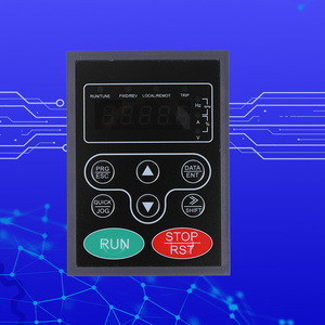 Convertidor de frecuencia variable monofásico de 4KW Tablero de control AC VFD para aplicación de compresor Potencia nominal 3000W - Product Image 4