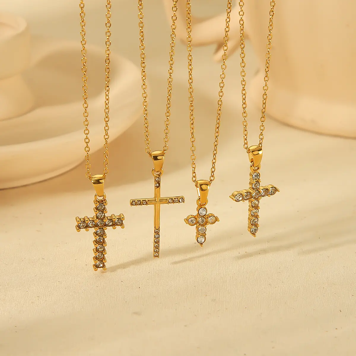 Fashion New 18K Gold Plated Stainless Steel Cross Diamond Pendant Necklace For Women
