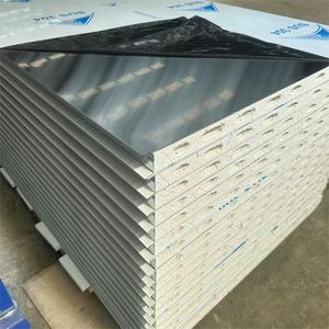 แผ่นโลหะสำเร็จรูป <span class=keywords><strong>EPS</strong></span> sandwi 50มม. 75มม. 100มม. 150มม. สำหรับผนังภายนอกหลังคาห้องเย็นโรงแรม