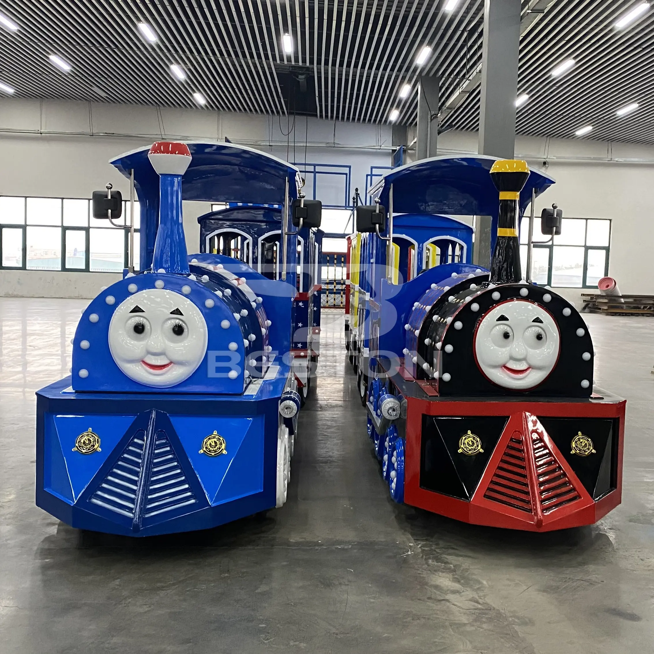 amusement park or shopping mall famous game electric trackless train for sale