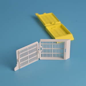 Chất lượng cao Med phòng thí nghiệm Nguồn cung cấp mô học 45 ° góc đánh dấu khu vực Dải Lỗ Nhúng Cassette với kèm theo nắp - Product Image 4